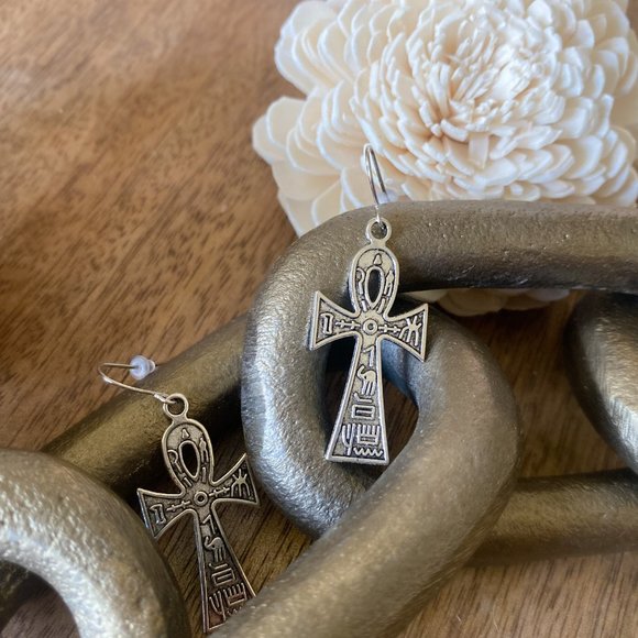 Pharaonic Charm Earrings - Picture 3 of 4